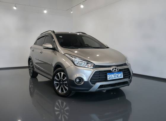 HYUNDAI HB20X 1.6 16V STYLE FLEX 4P AUTOMÁTICO HYUNDAI HB20X 1.6 16V STYLE FLEX 4P AUTOMÁTICO